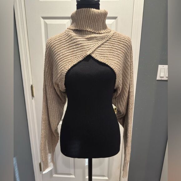 Beige extreme cropped knitted sweater in size extra small - Picture 1 of 10